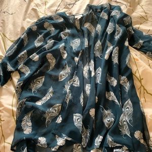 LulaRoe peacock feather Shaw